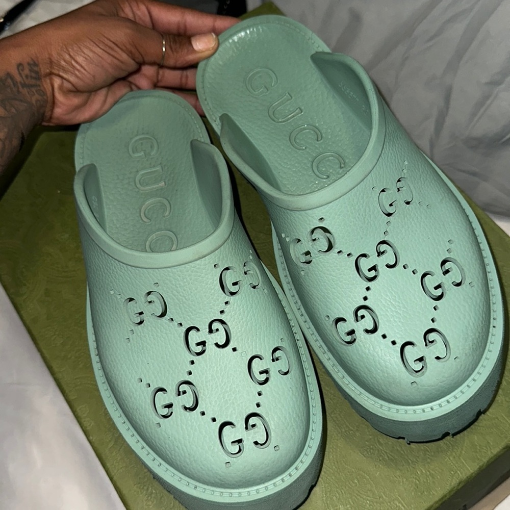 Gucci platform sandals Pacific green